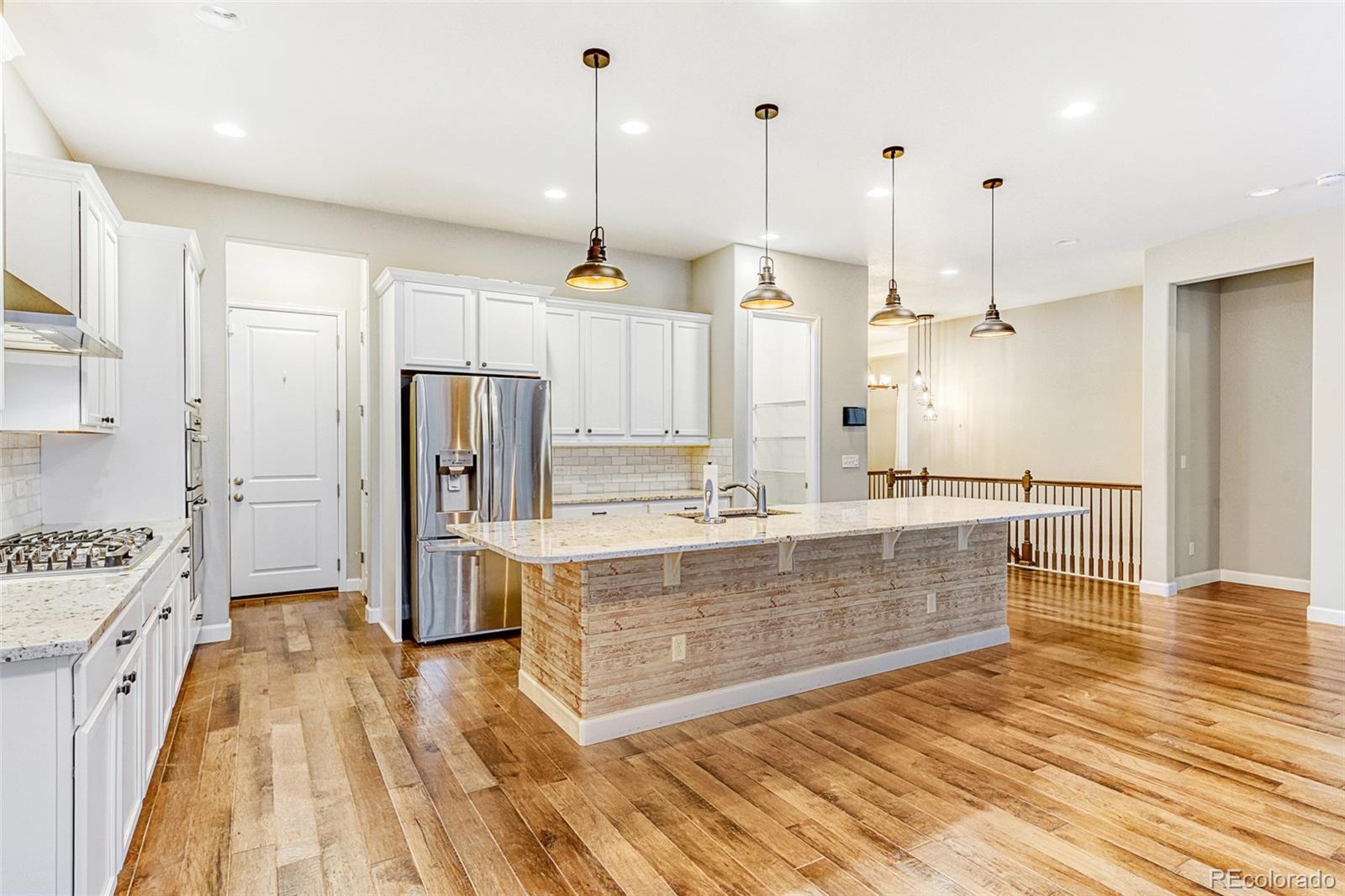 9894 Eagle River Street Littleton CO 80125