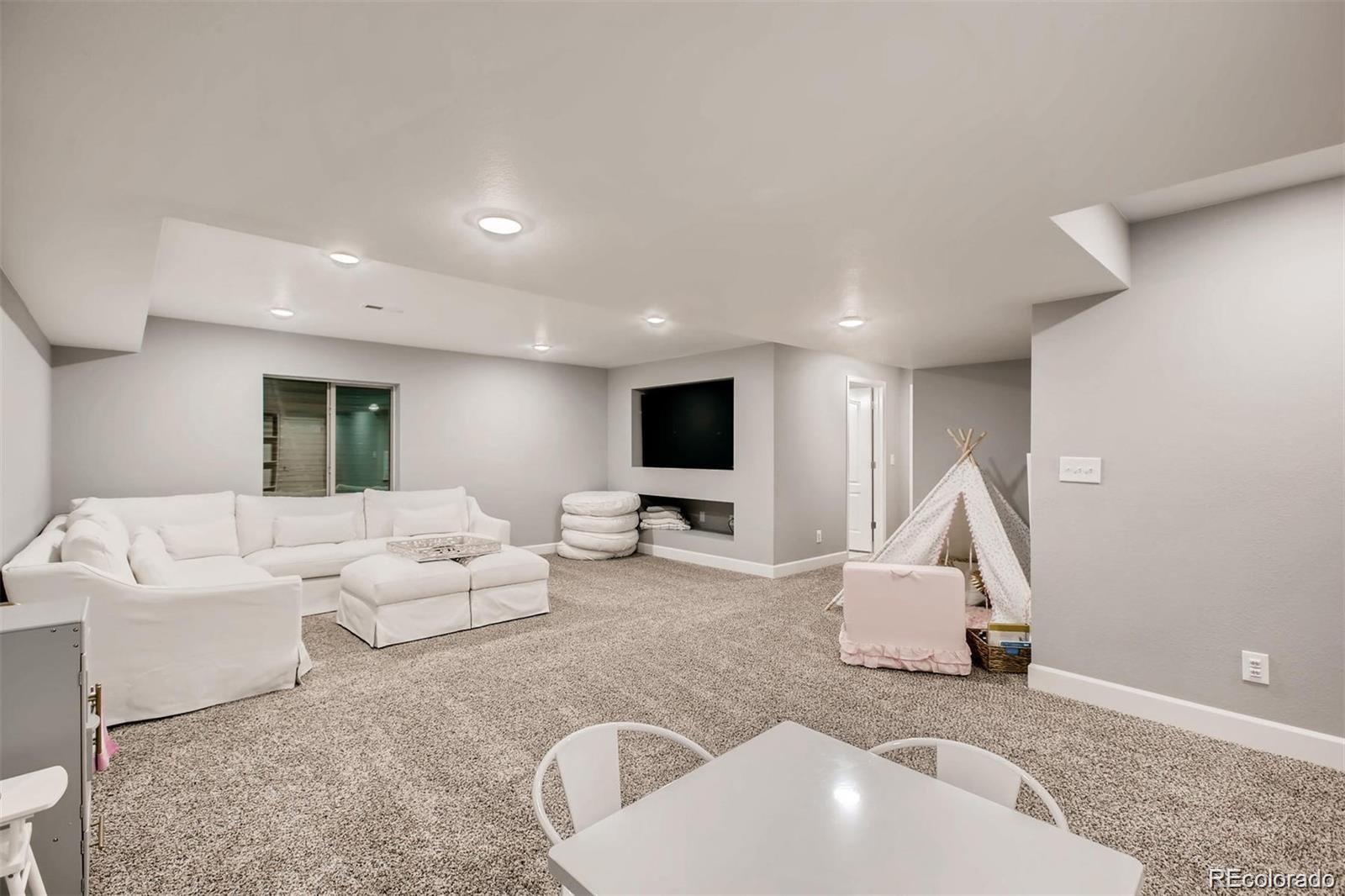 27165 E Ottawa Drive Aurora CO 80016