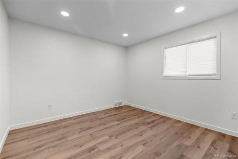 1973 Alton Street Aurora CO 80010