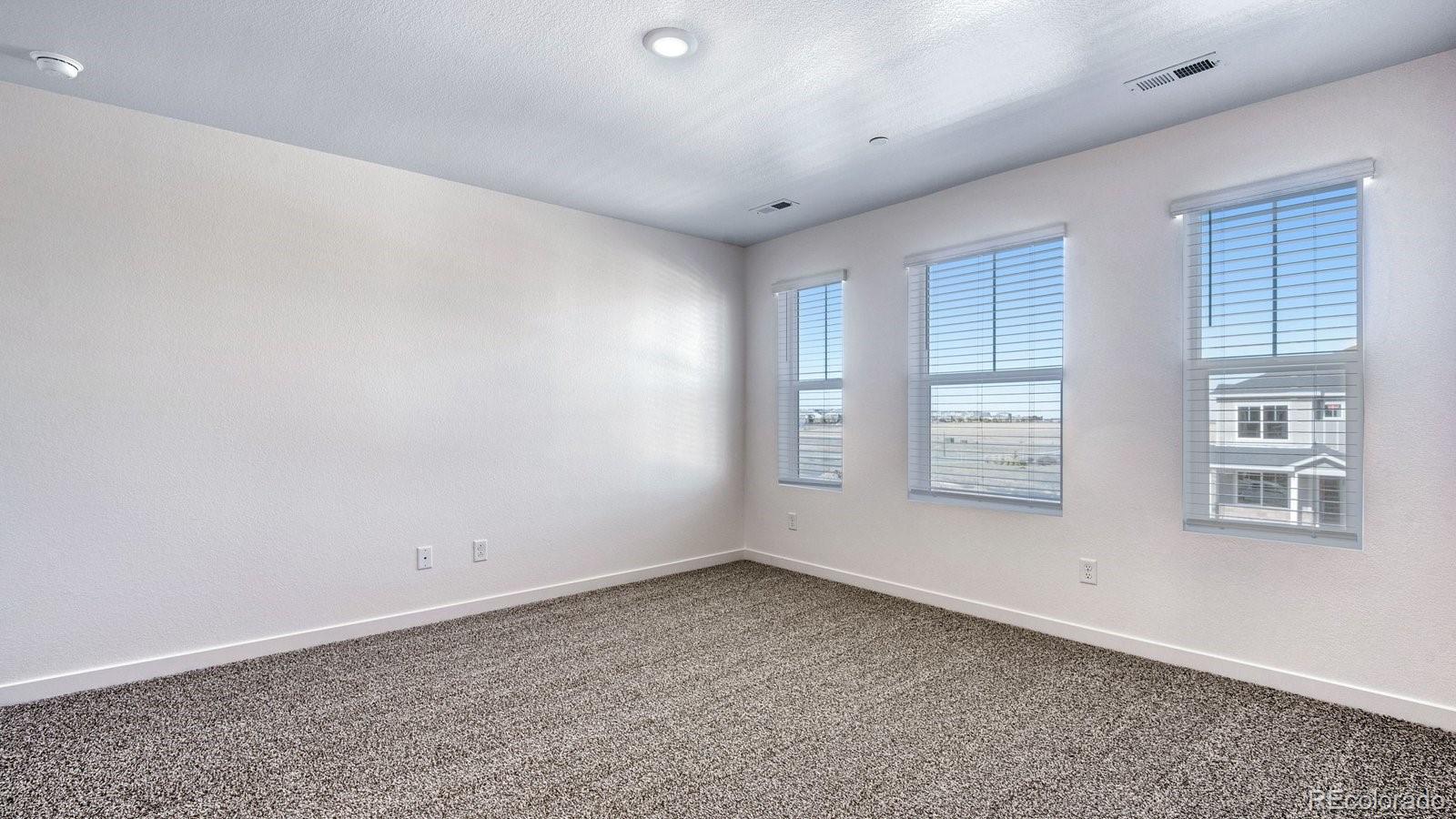 9803 Bahama Street Commerce City CO 80022
