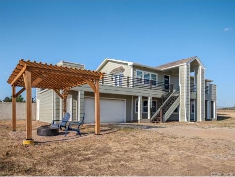 59 S Degaulle Street Aurora CO 80018