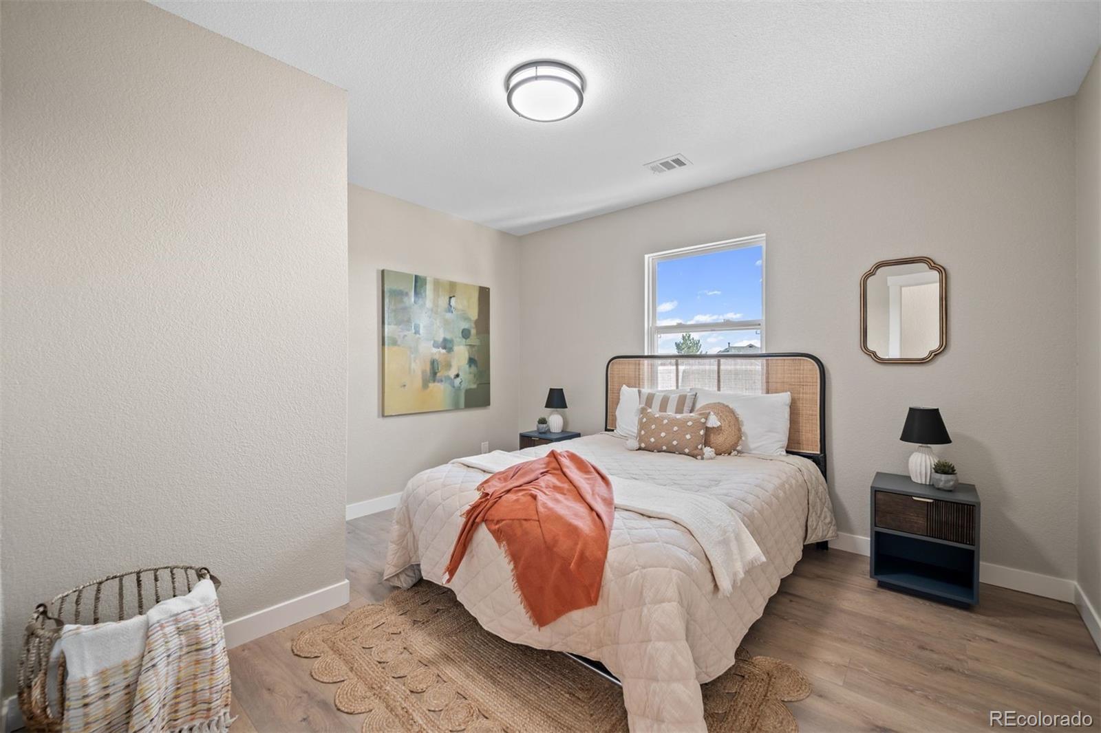 59 S Degaulle Street Aurora CO 80018