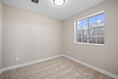 59 S Degaulle Street Aurora CO 80018