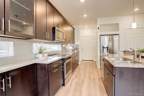 4444 N Picadilly Court Aurora CO 80019