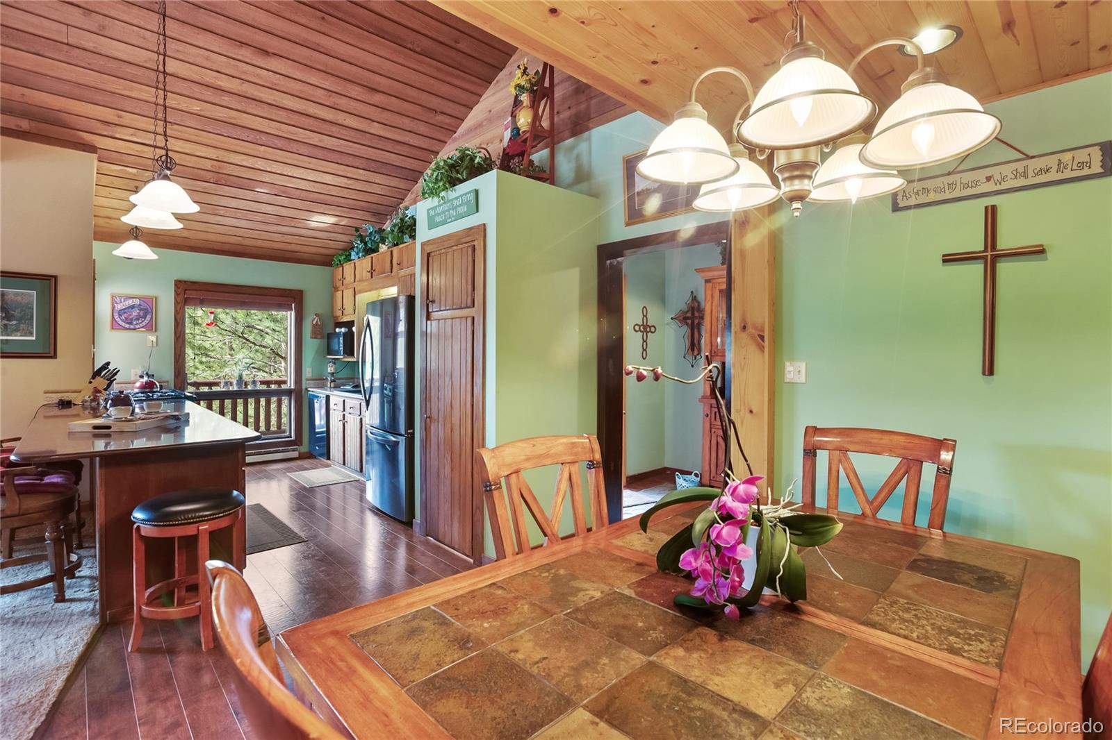 381 Saddleback Creek Drive Florissant CO 80816