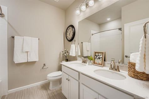 27942 E Glasgow Place Aurora CO 80016