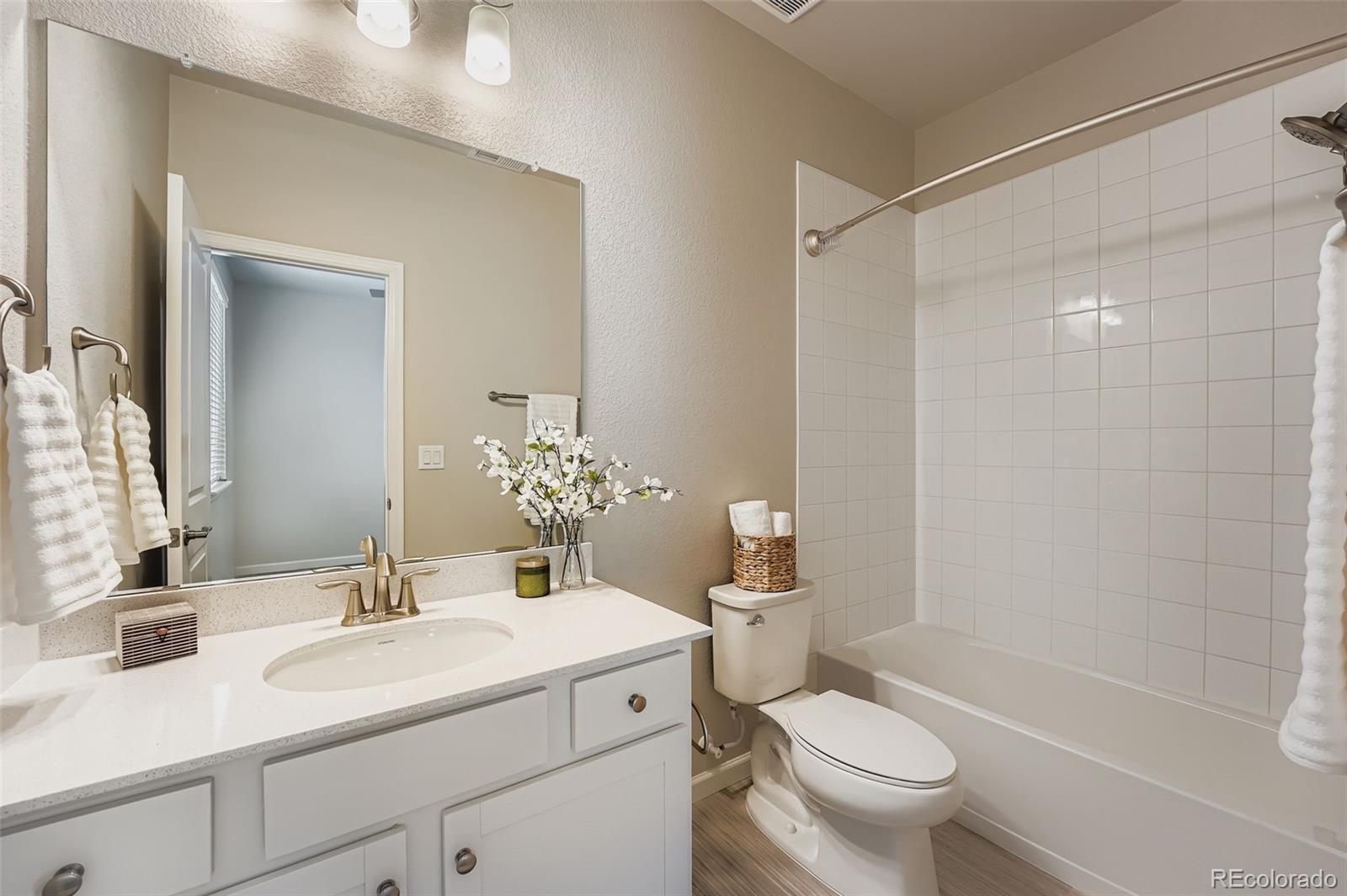 27942 E Glasgow Place Aurora CO 80016