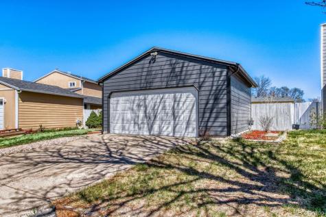 19335 E Batavia Place E Aurora CO 80011