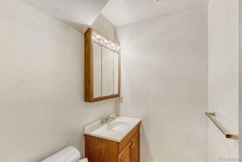 19335 E Batavia Place E Aurora CO 80011