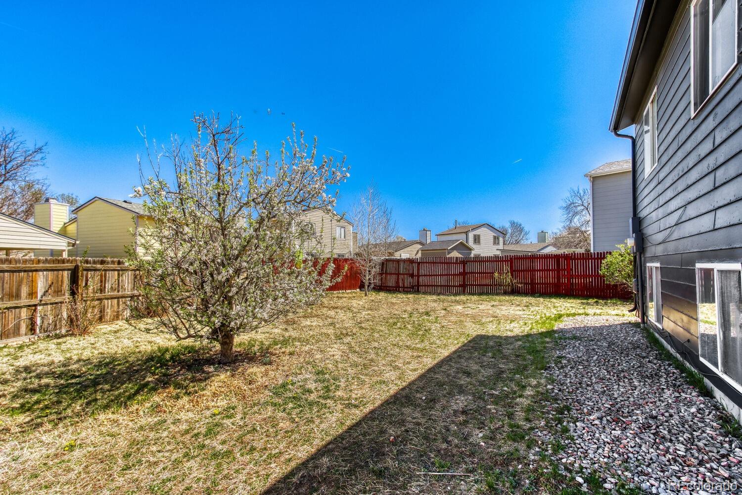 19335 E Batavia Place E Aurora CO 80011