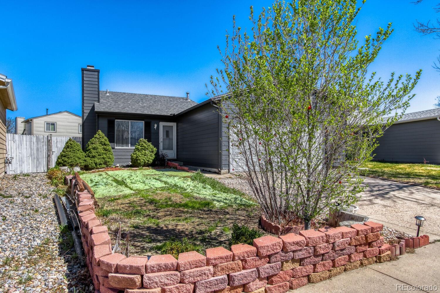 19335 E Batavia Place E Aurora CO 80011