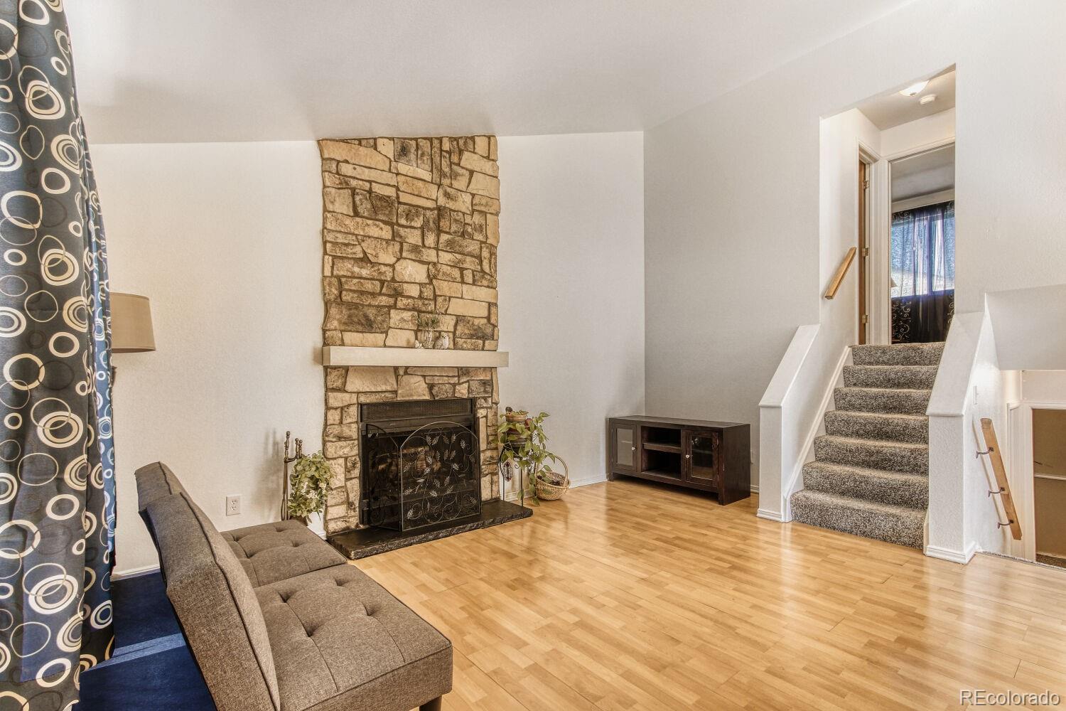 19335 E Batavia Place E Aurora CO 80011