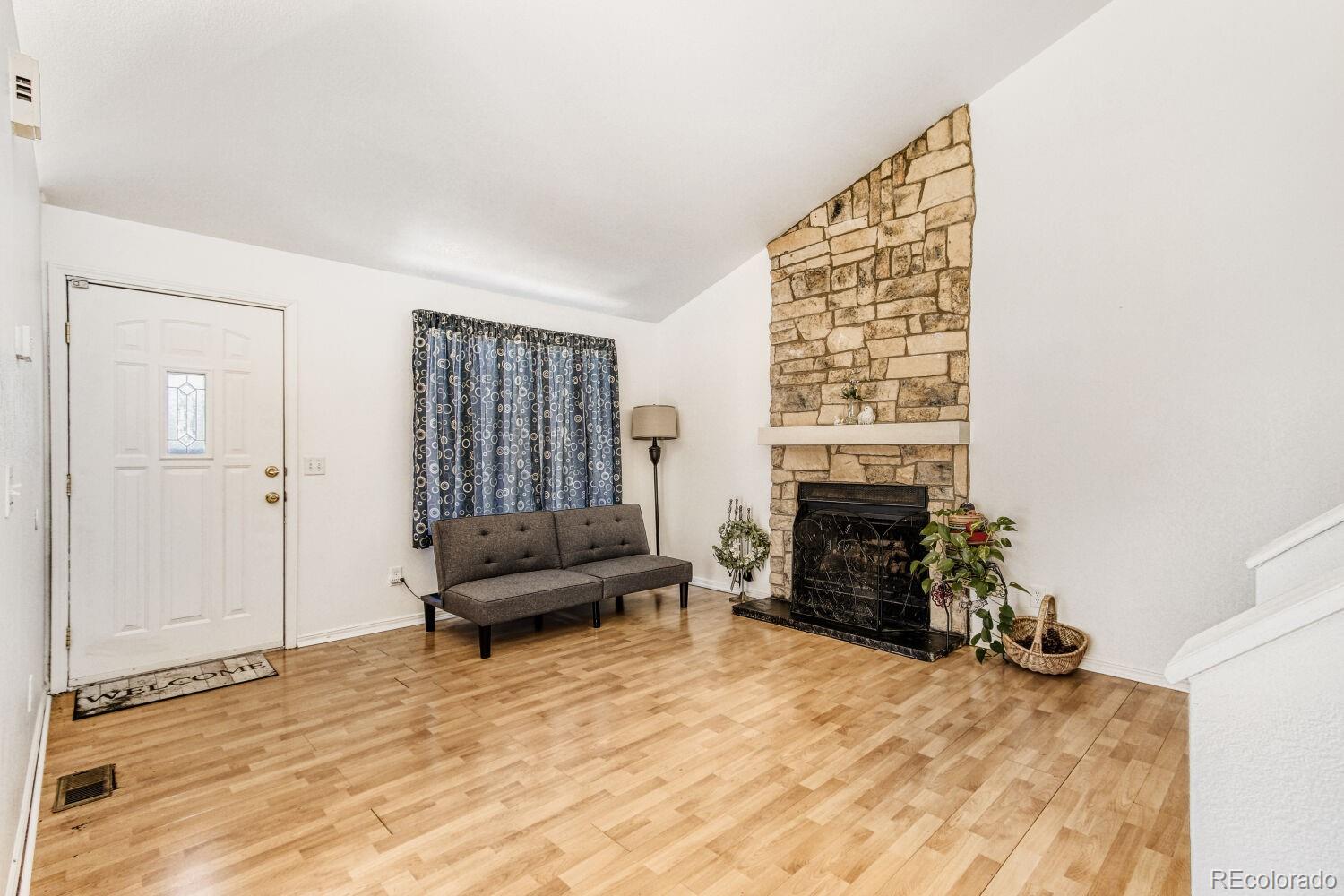 19335 E Batavia Place E Aurora CO 80011