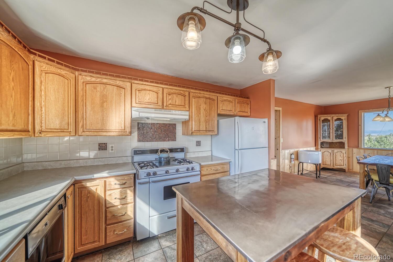 741 Wolfe Road Hartsel CO 80449