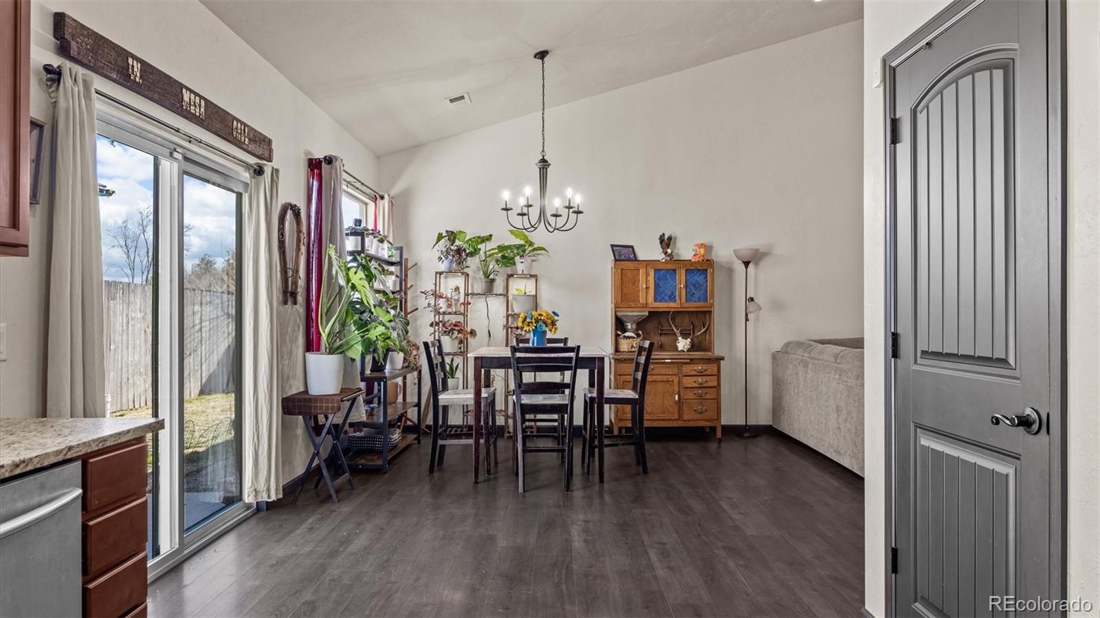 556 32 5/8 Road Clifton CO 81520