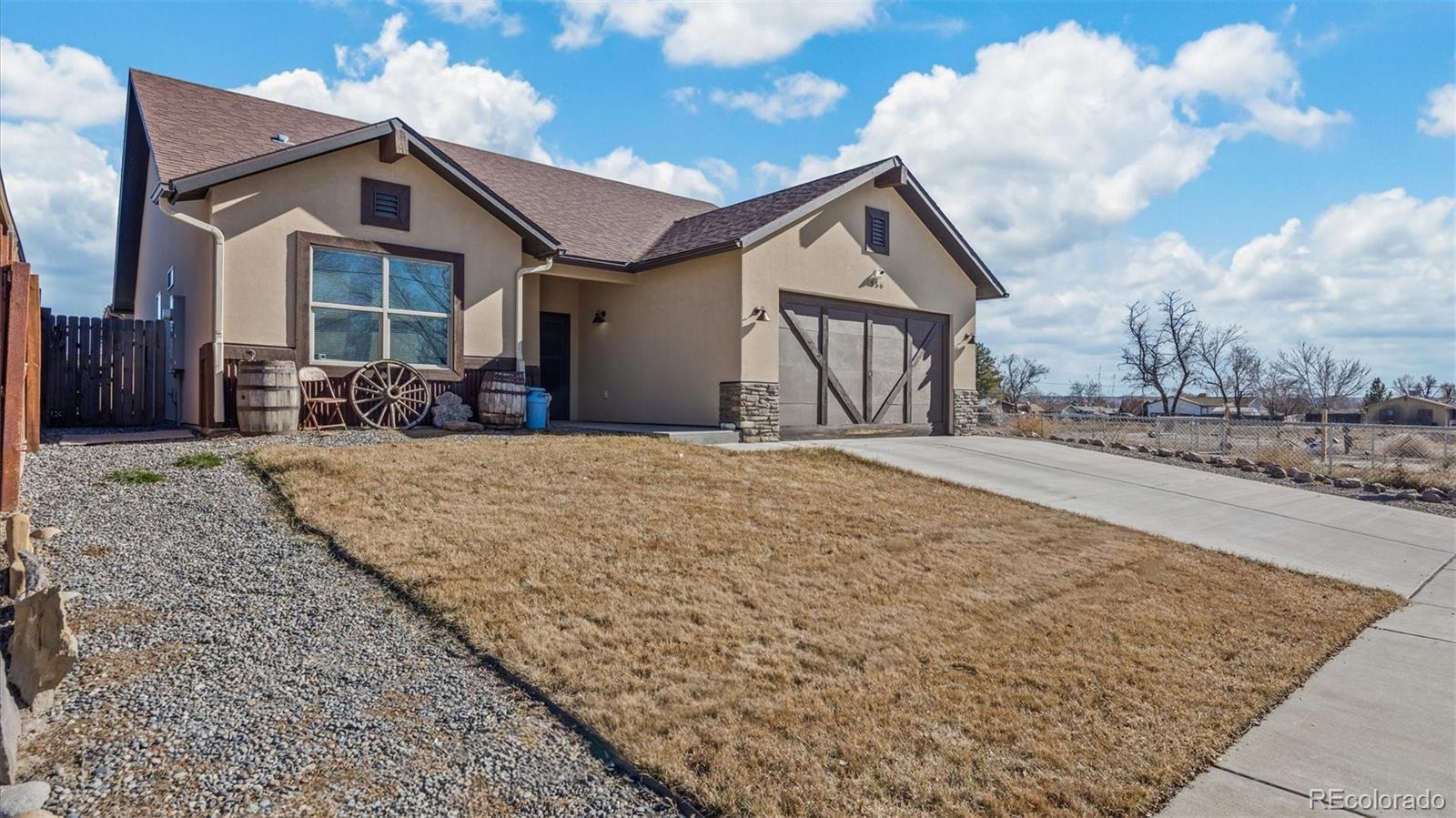 556 32 5/8 Road Clifton CO 81520
