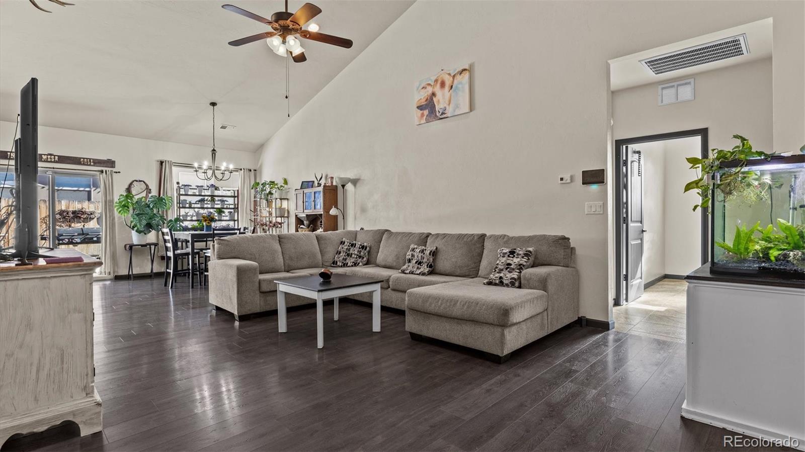 556 32 5/8 Road Clifton CO 81520