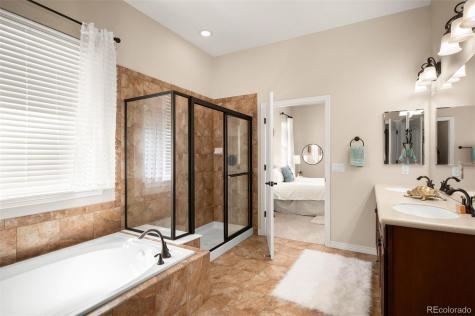 6235 S Millbrook Way Aurora CO 80016