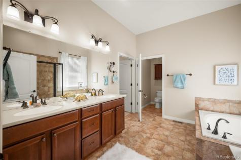 6235 S Millbrook Way Aurora CO 80016