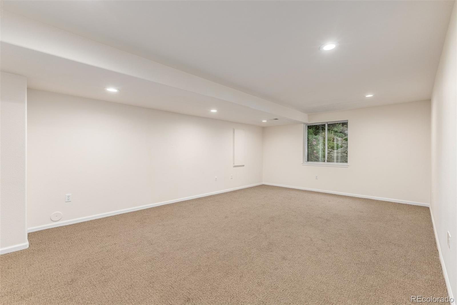 8825 Fairview Oaks Place Lone Tree CO 80124