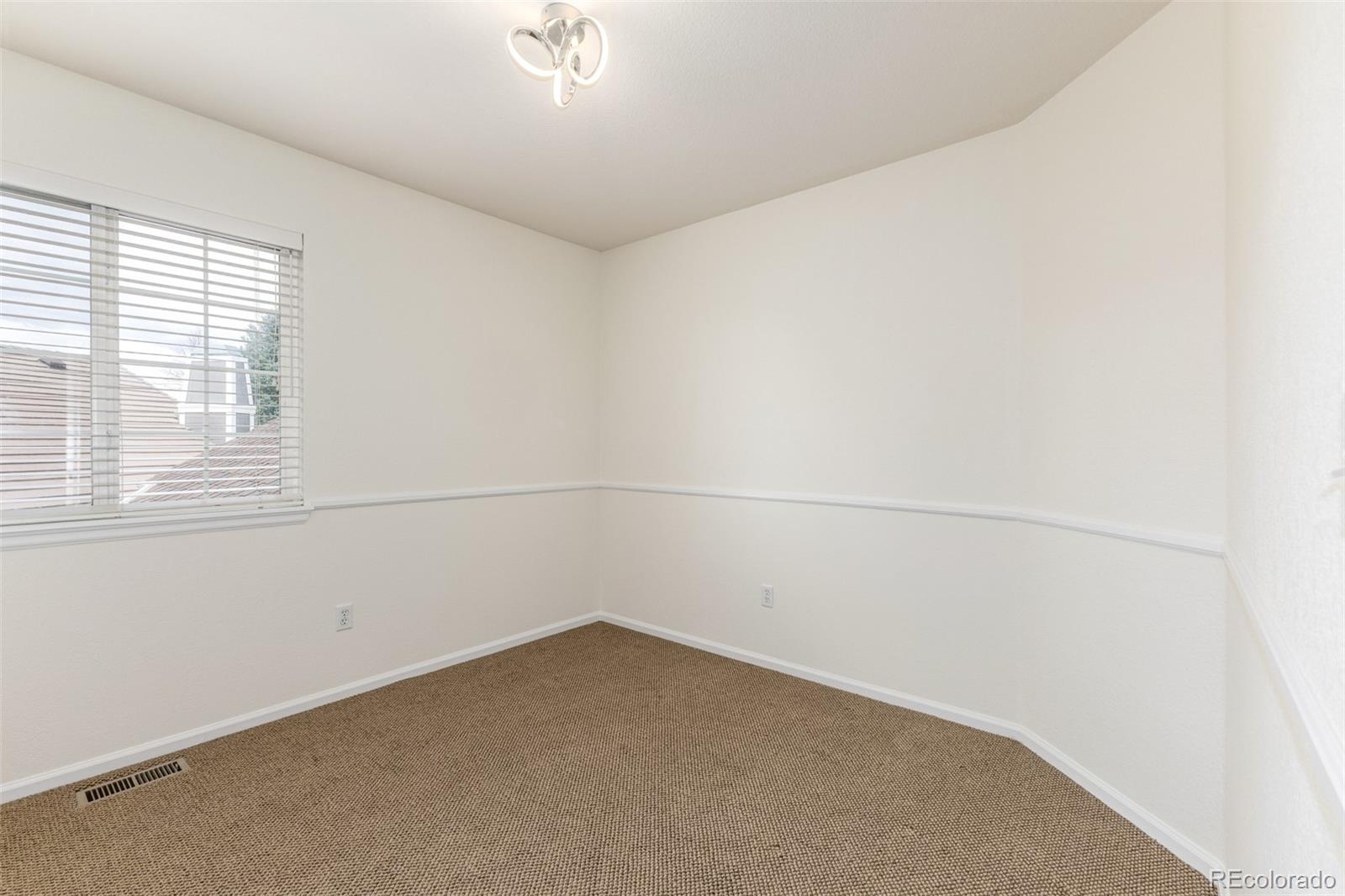 8825 Fairview Oaks Place Lone Tree CO 80124