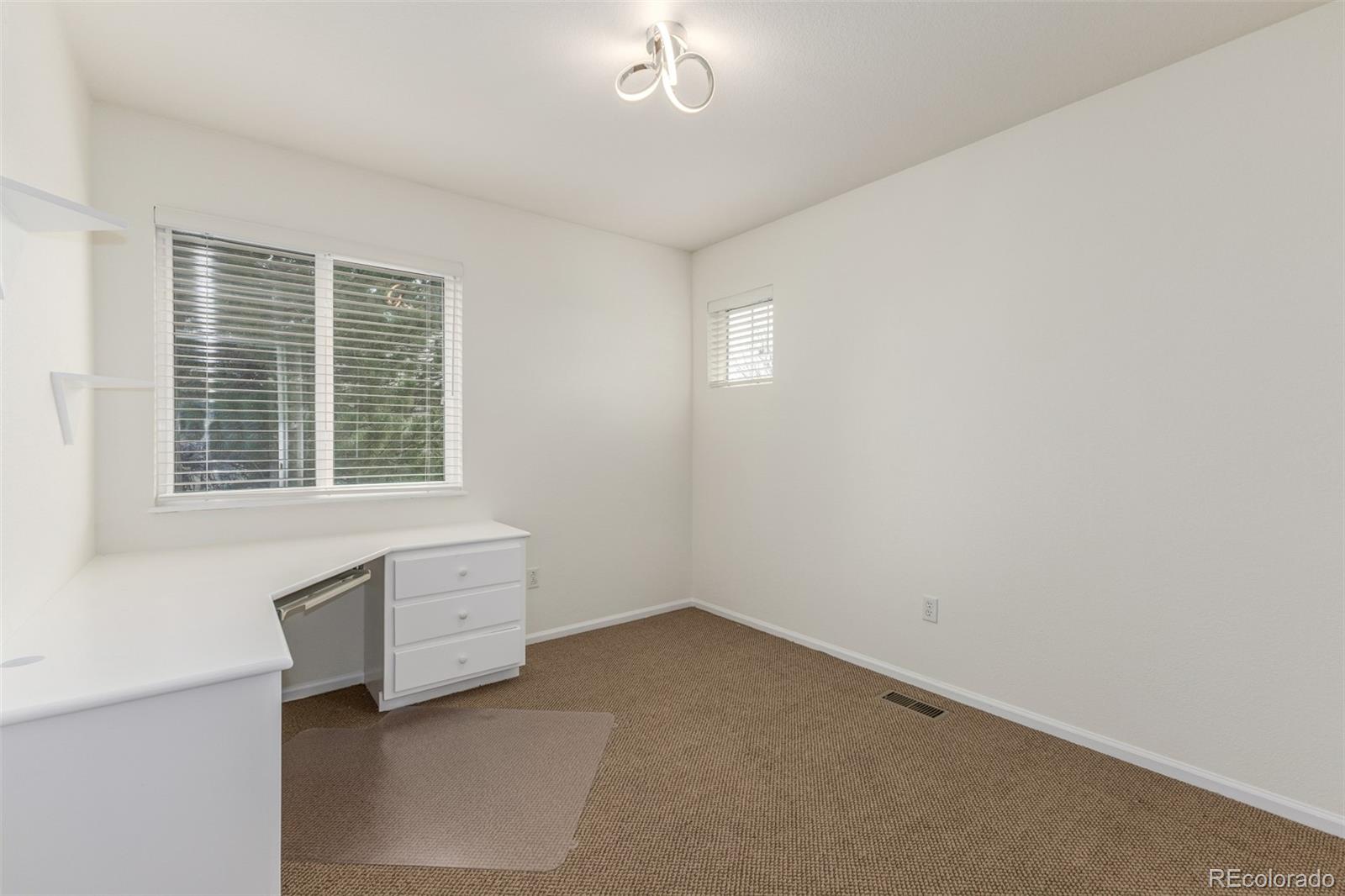 8825 Fairview Oaks Place Lone Tree CO 80124
