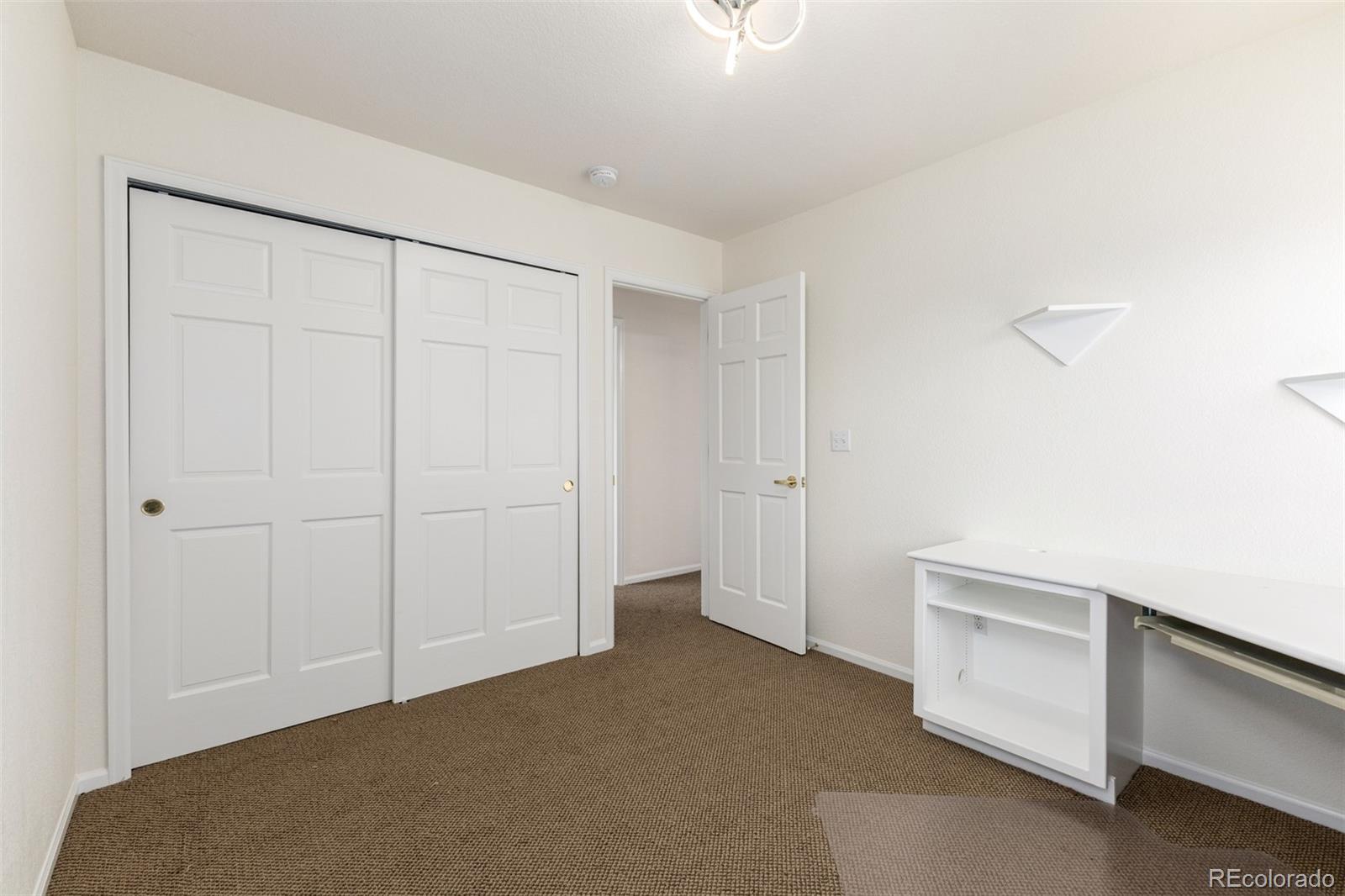 8825 Fairview Oaks Place Lone Tree CO 80124