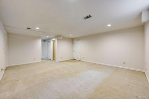 8168 Dover Circle Arvada CO 80005