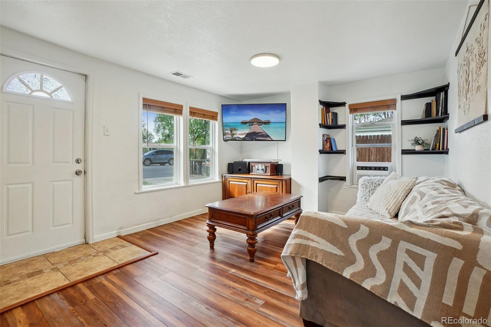 572 S Newton Street Denver CO 80219