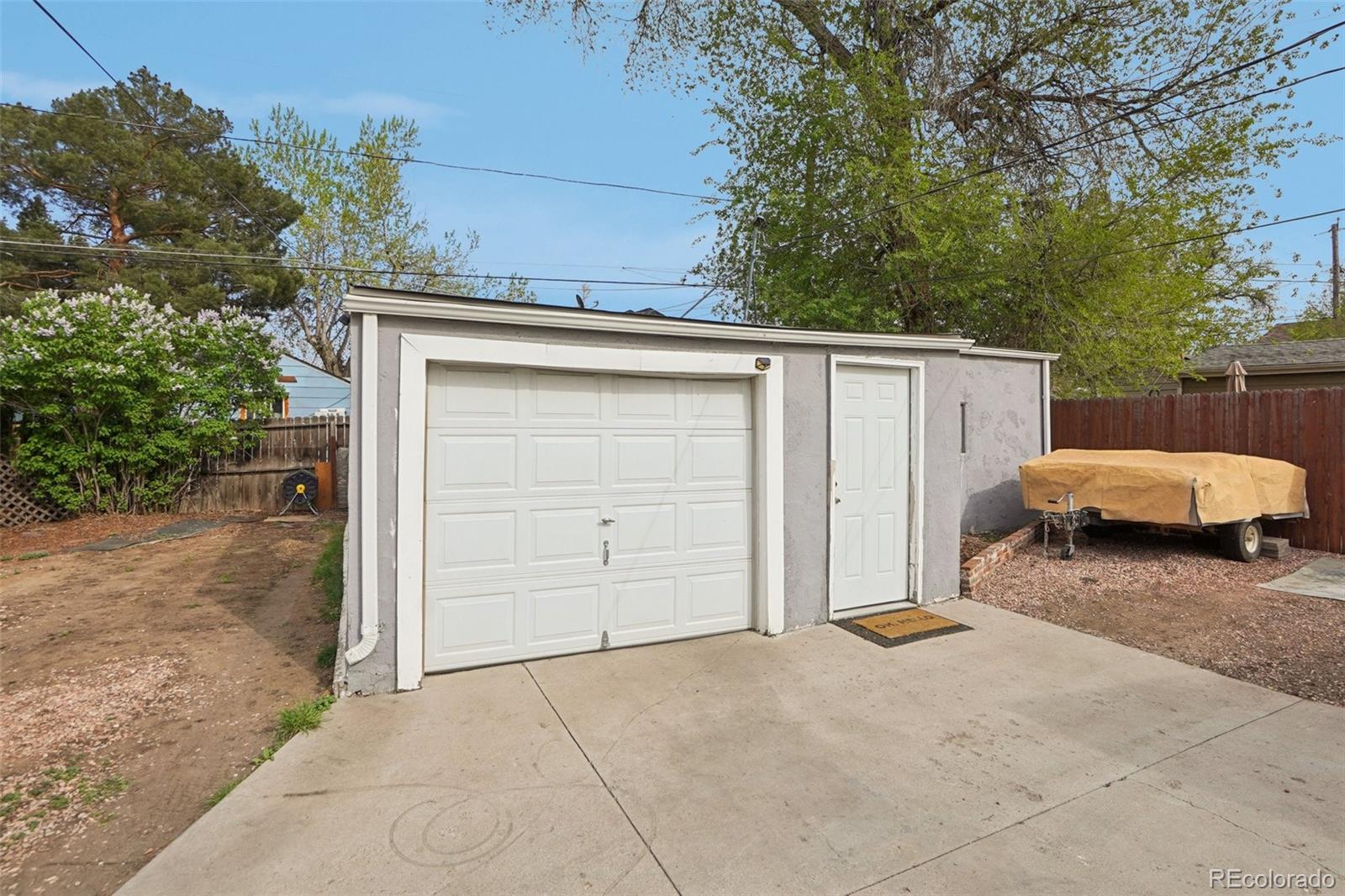 572 S Newton Street Denver CO 80219