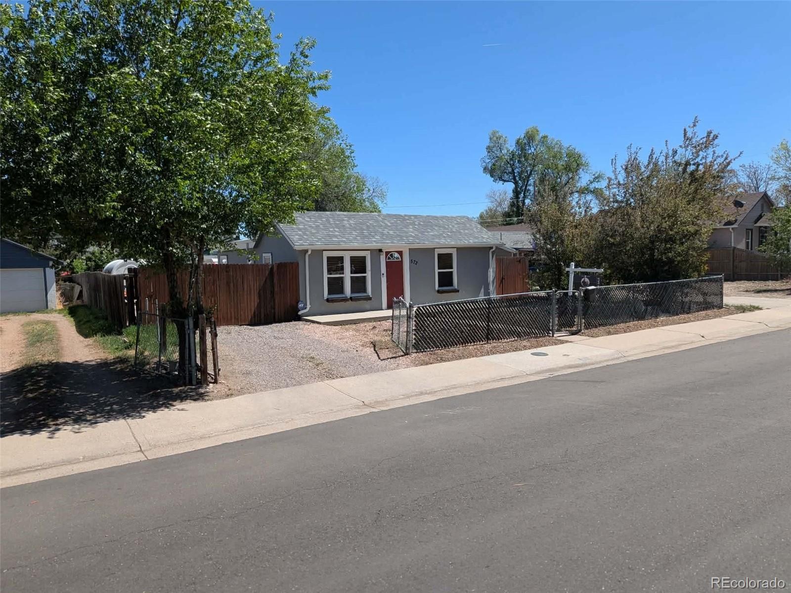 572 S Newton Street Denver CO 80219