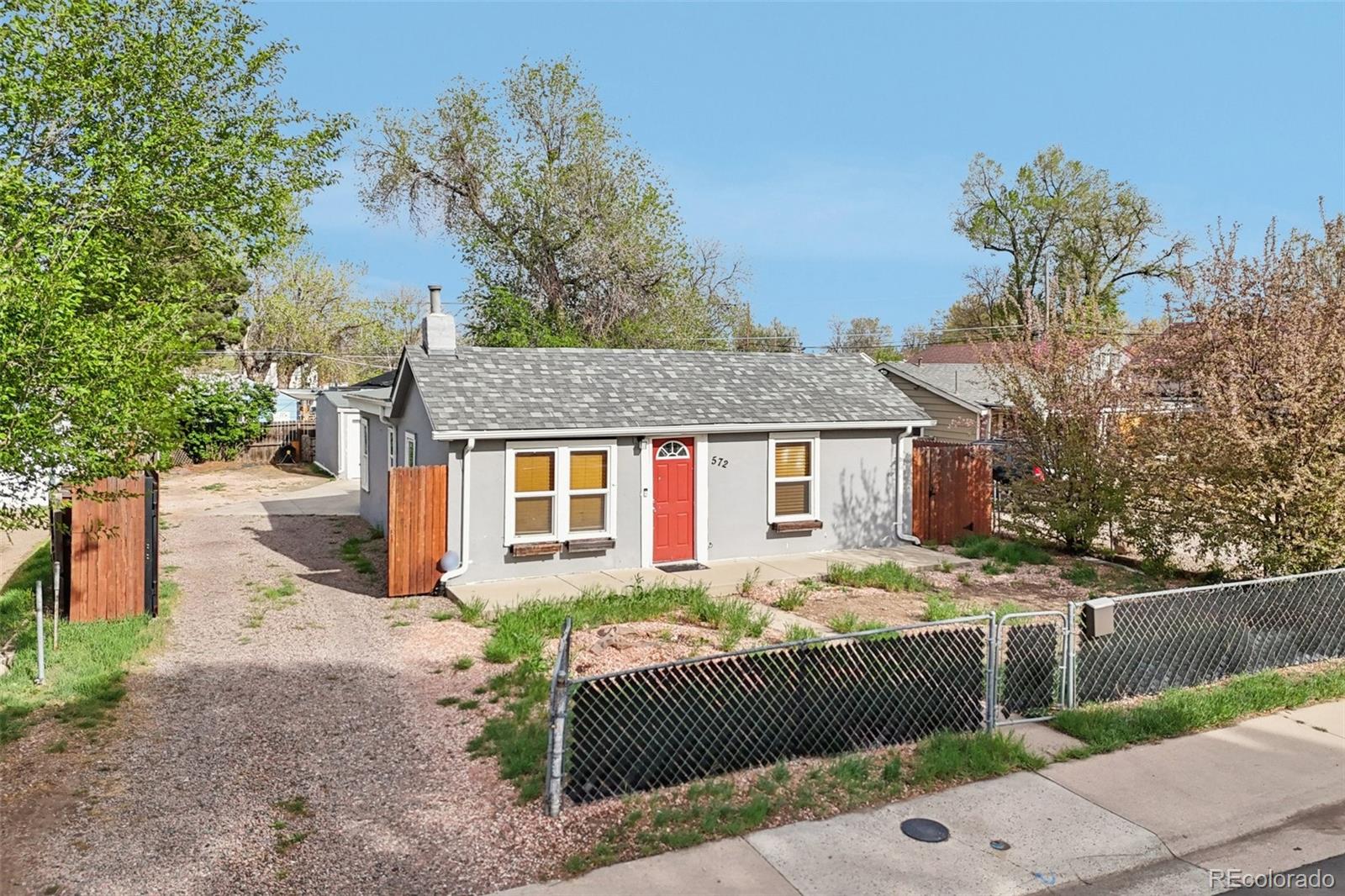 572 S Newton Street Denver CO 80219