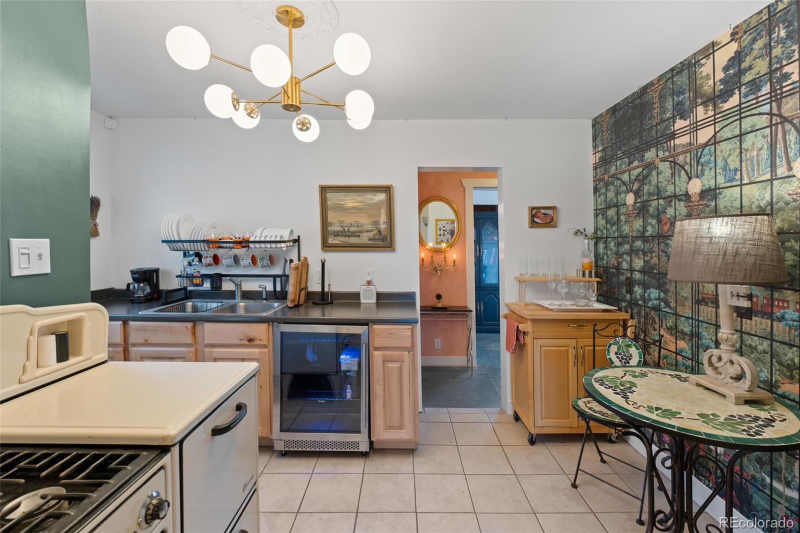 1047 N Meade Street Denver CO 80204