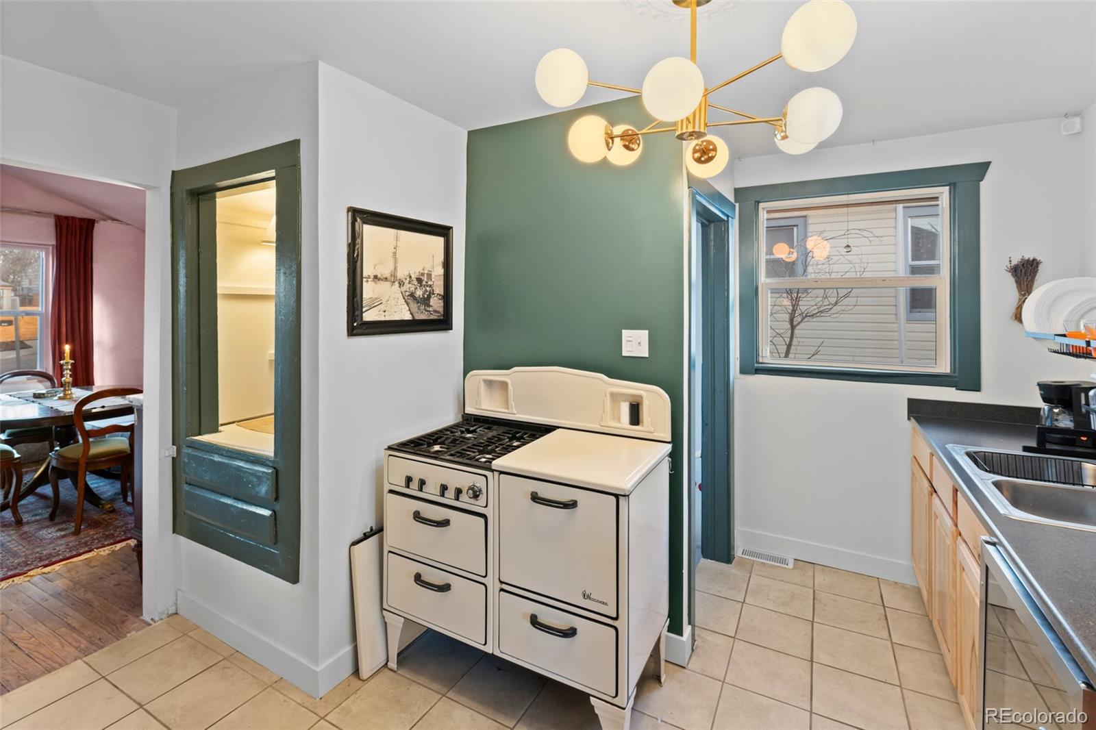 1047 N Meade Street Denver CO 80204
