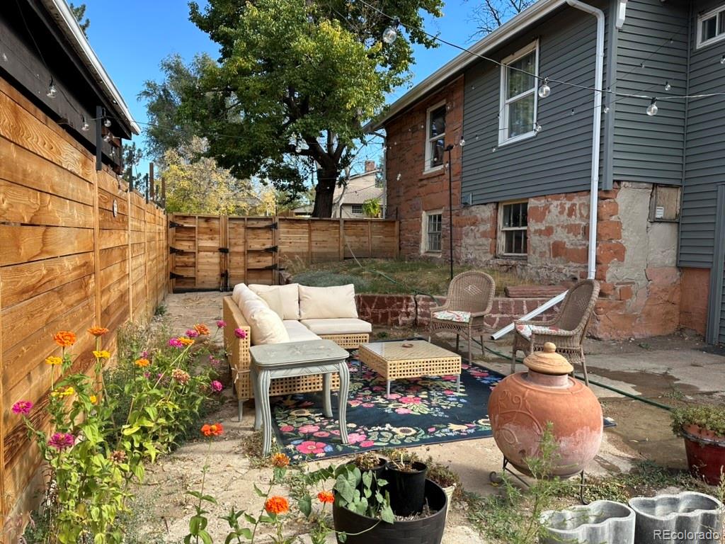 1047 N Meade Street Denver CO 80204