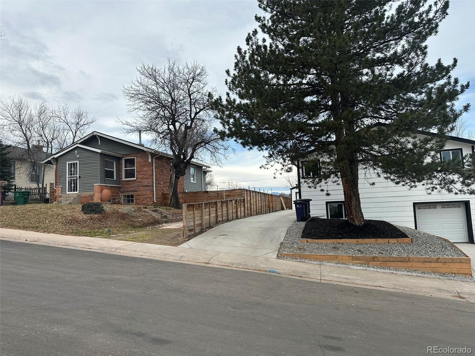 1047 N Meade Street Denver CO 80204