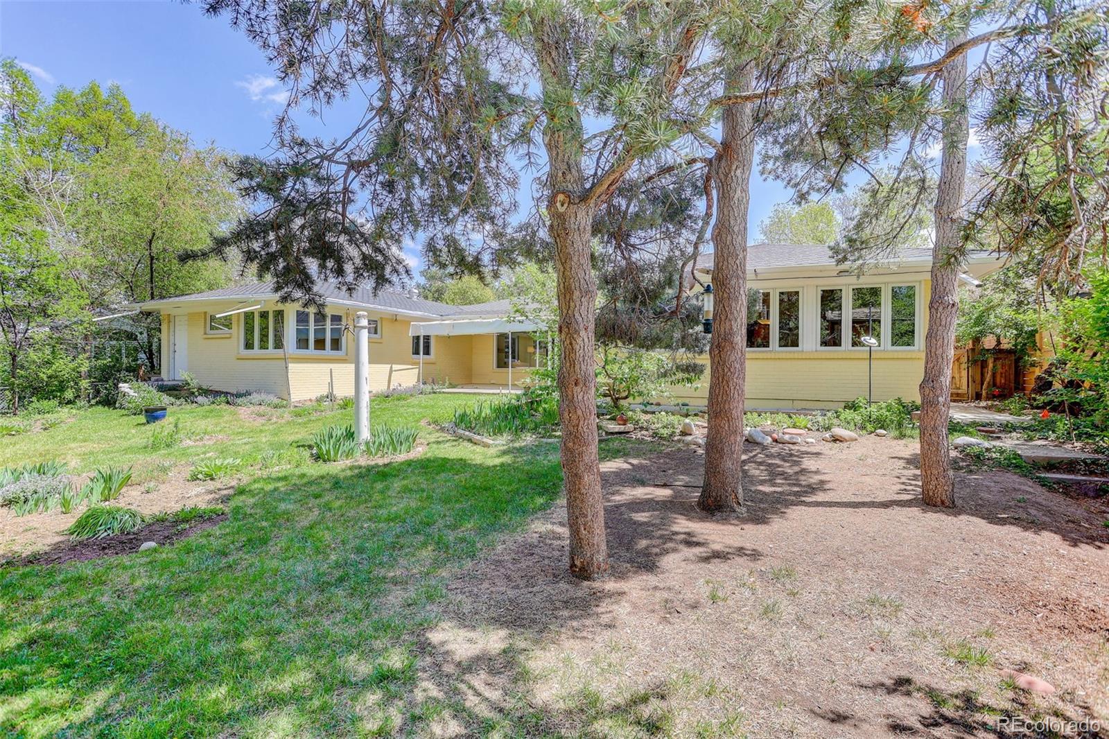 245 Locust Lane Denver CO 80220