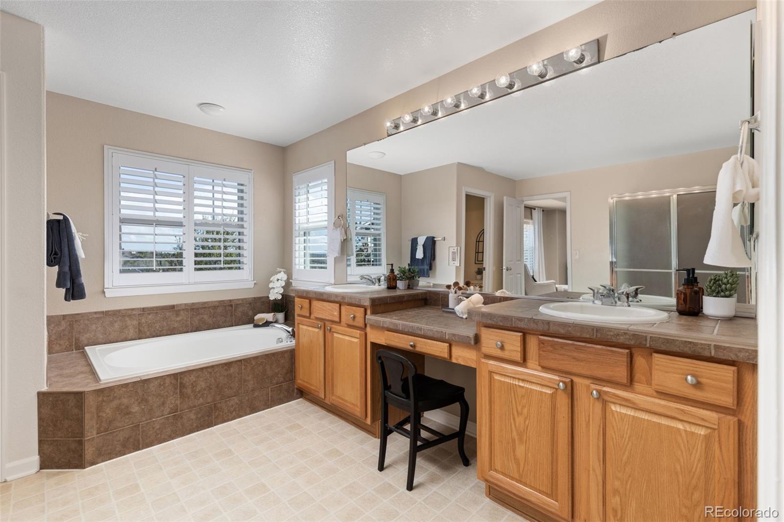 24562 E Davies Way Aurora CO 80016