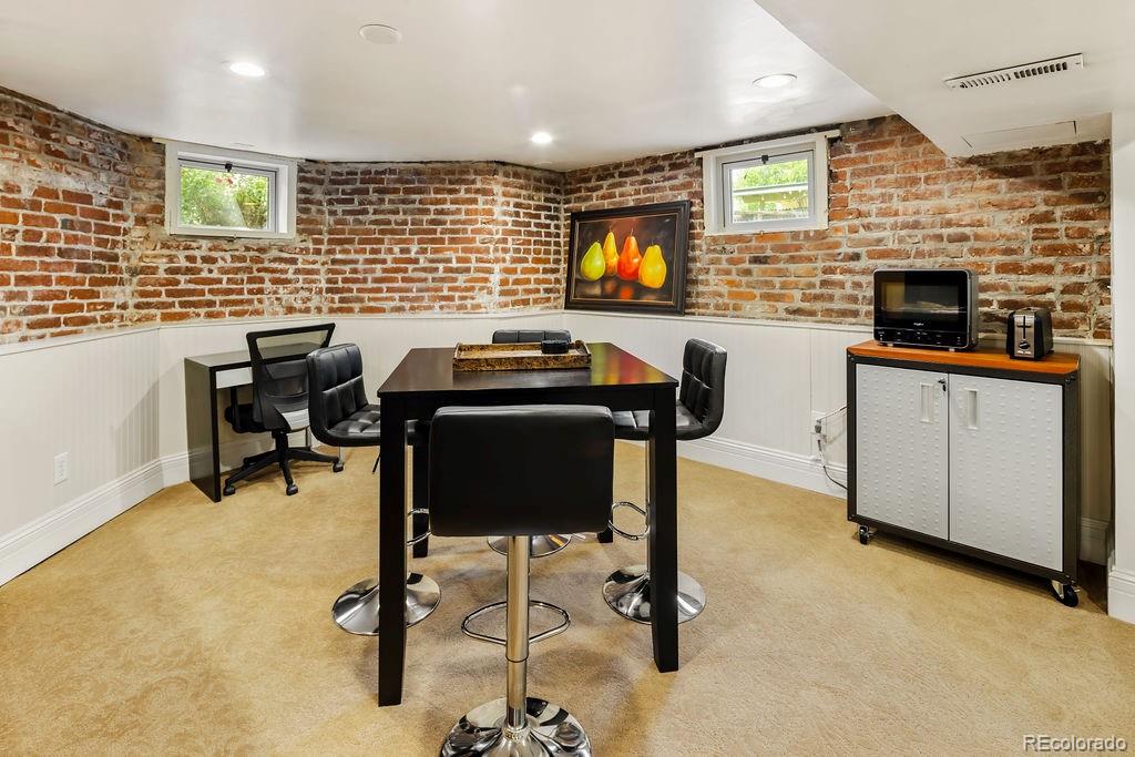 2803 N Gaylord Street Denver CO 80205