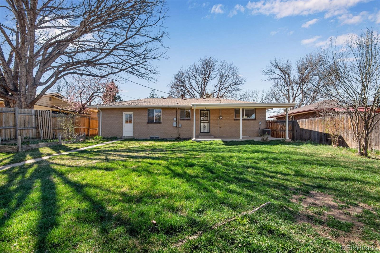 1628 S Locust Street Denver CO 80224