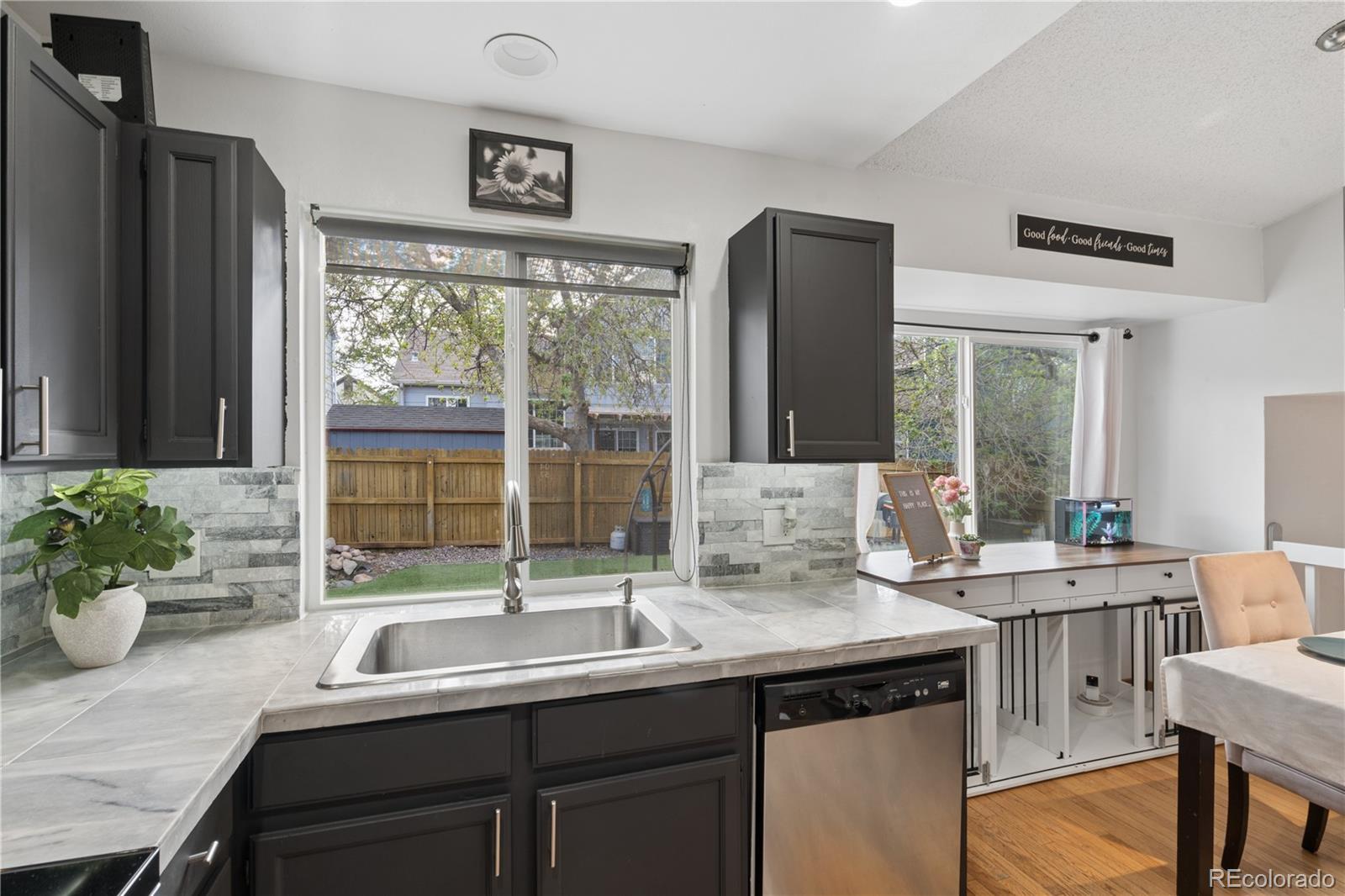 9872 Garwood Street Littleton CO 80125