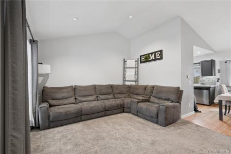 9872 Garwood Street Littleton CO 80125