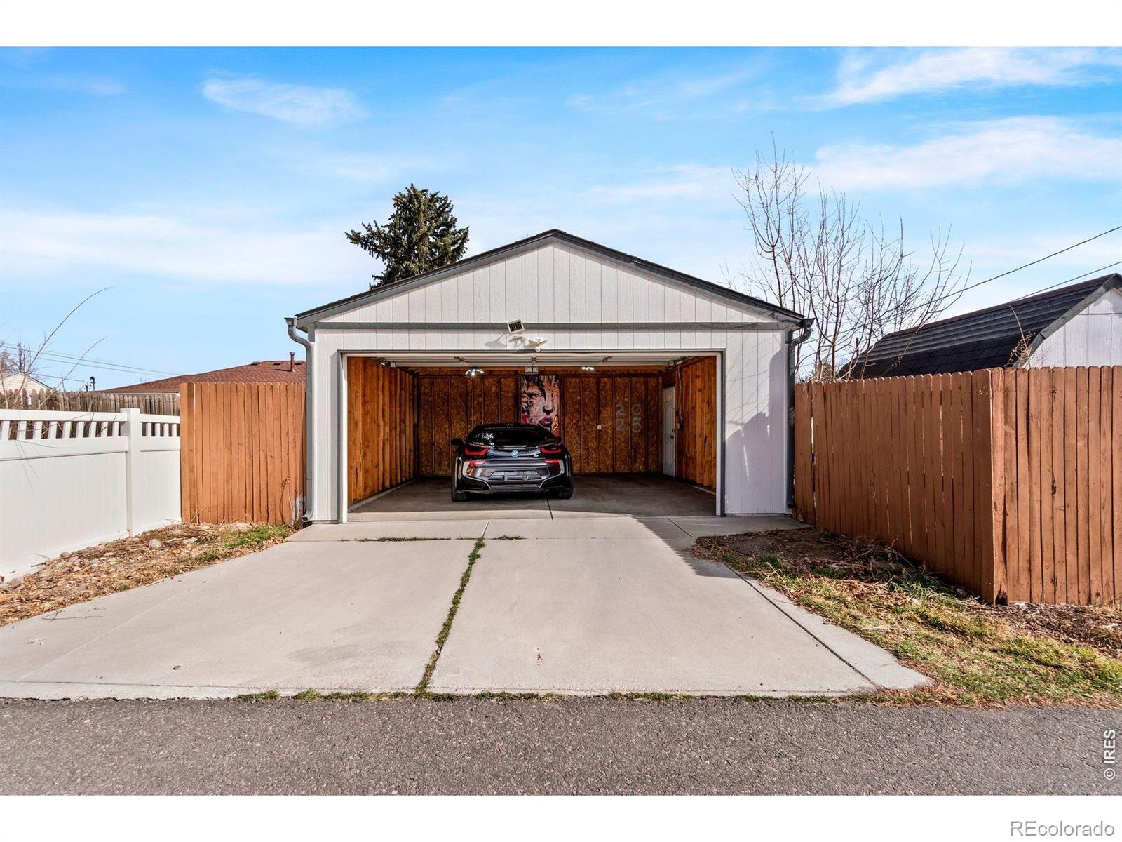 2201 Pontiac Street Denver CO 80207