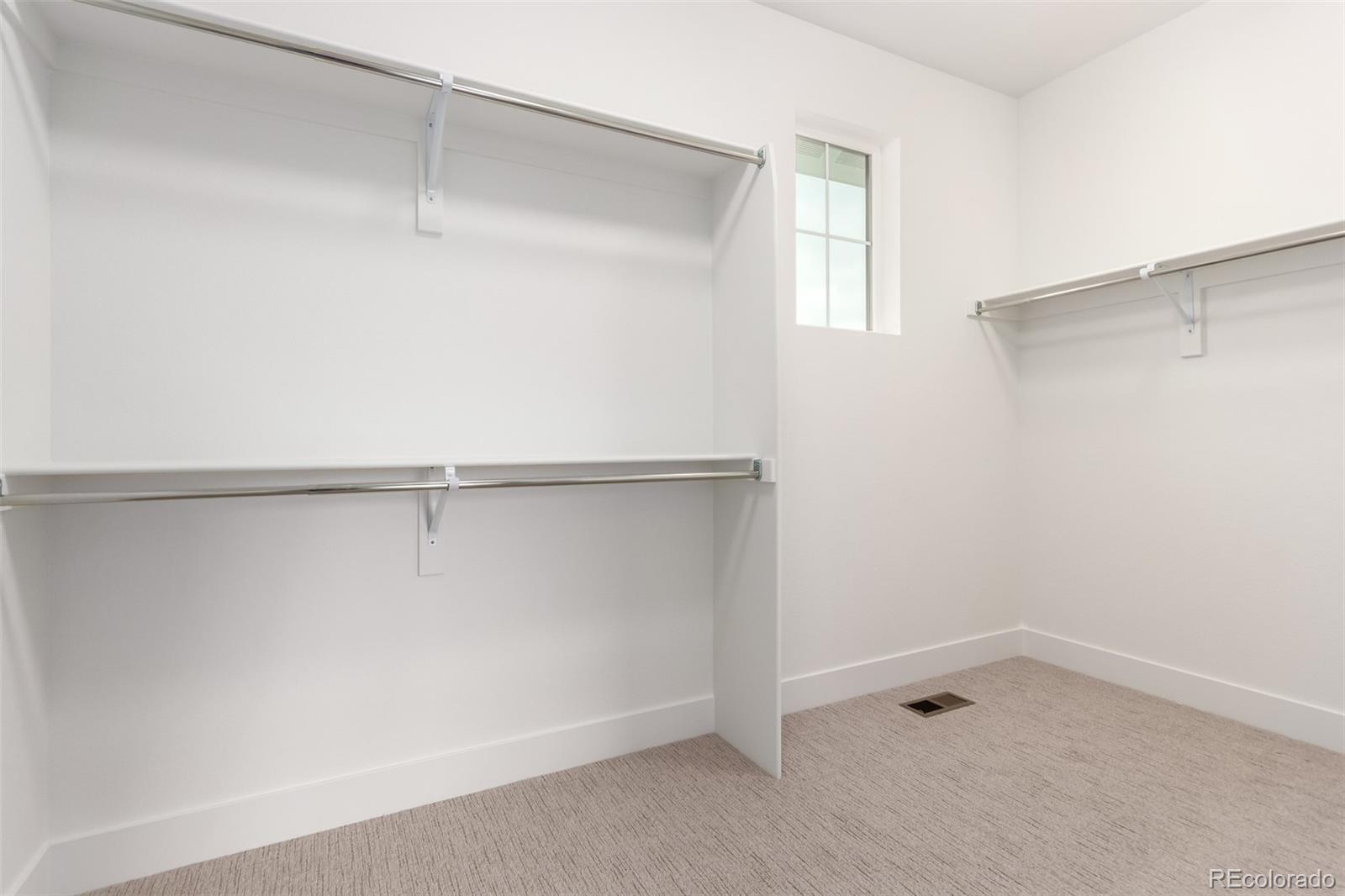 5611 Wheaton Avenue Longmont CO 80503