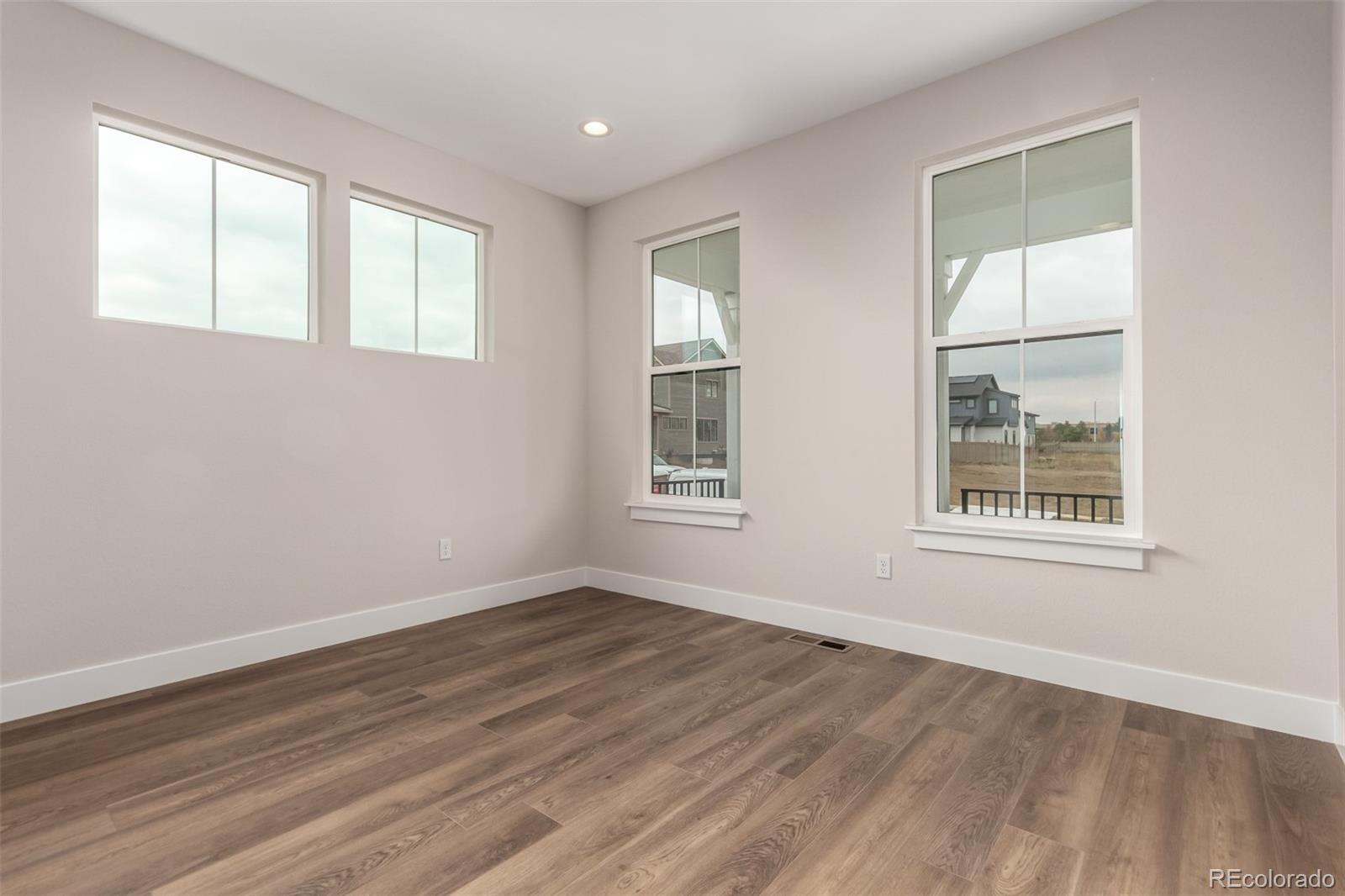 5611 Wheaton Avenue Longmont CO 80503