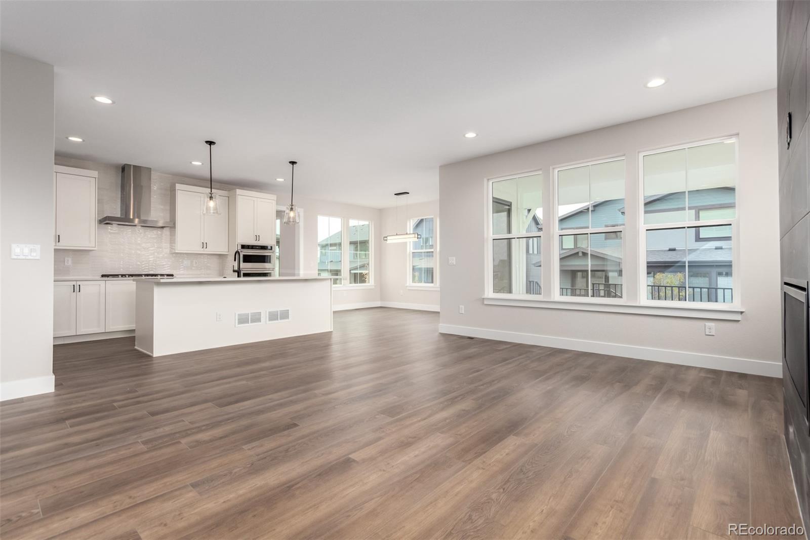 5611 Wheaton Avenue Longmont CO 80503