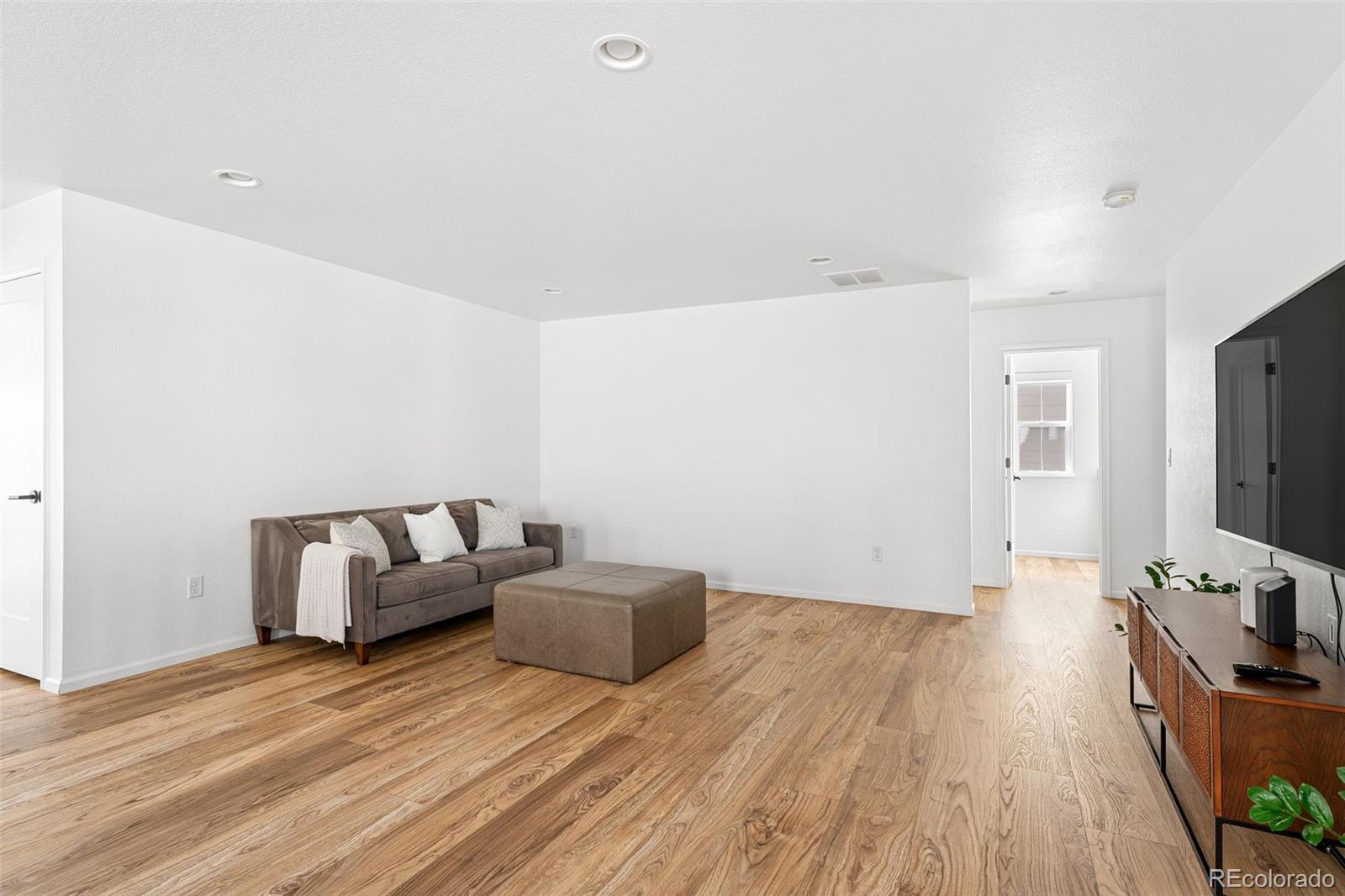 7281 S Vandriver Way Aurora CO 80016