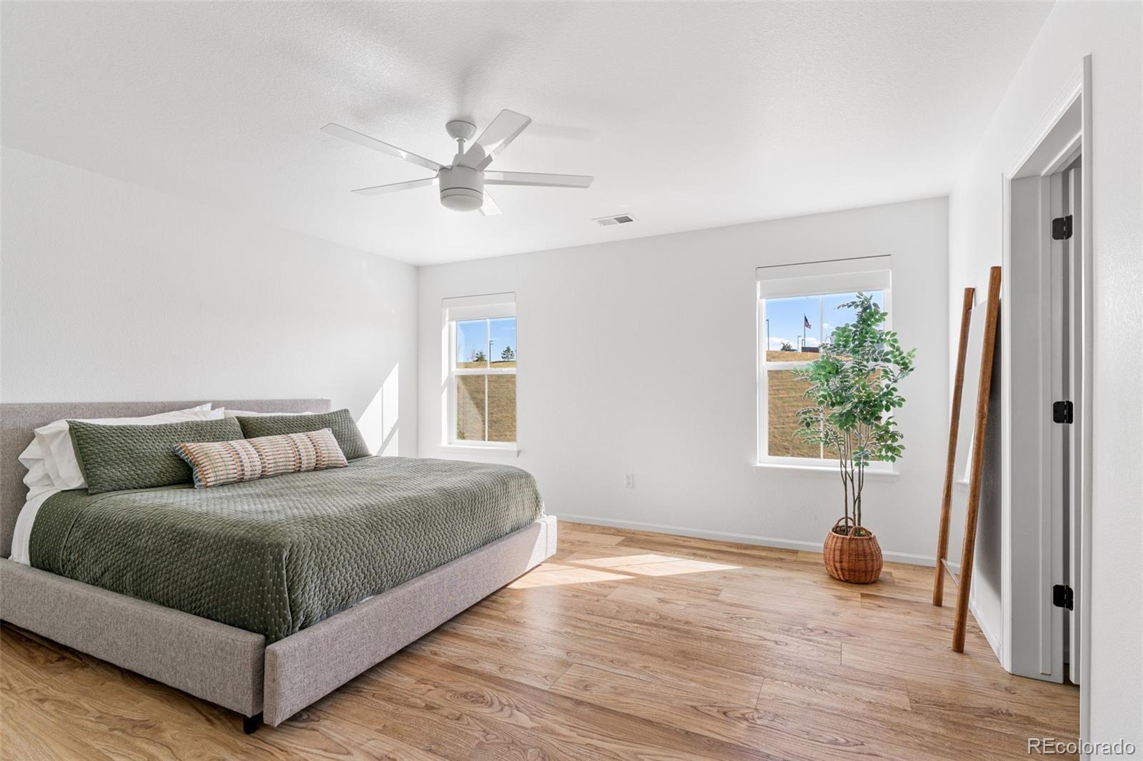 7281 S Vandriver Way Aurora CO 80016
