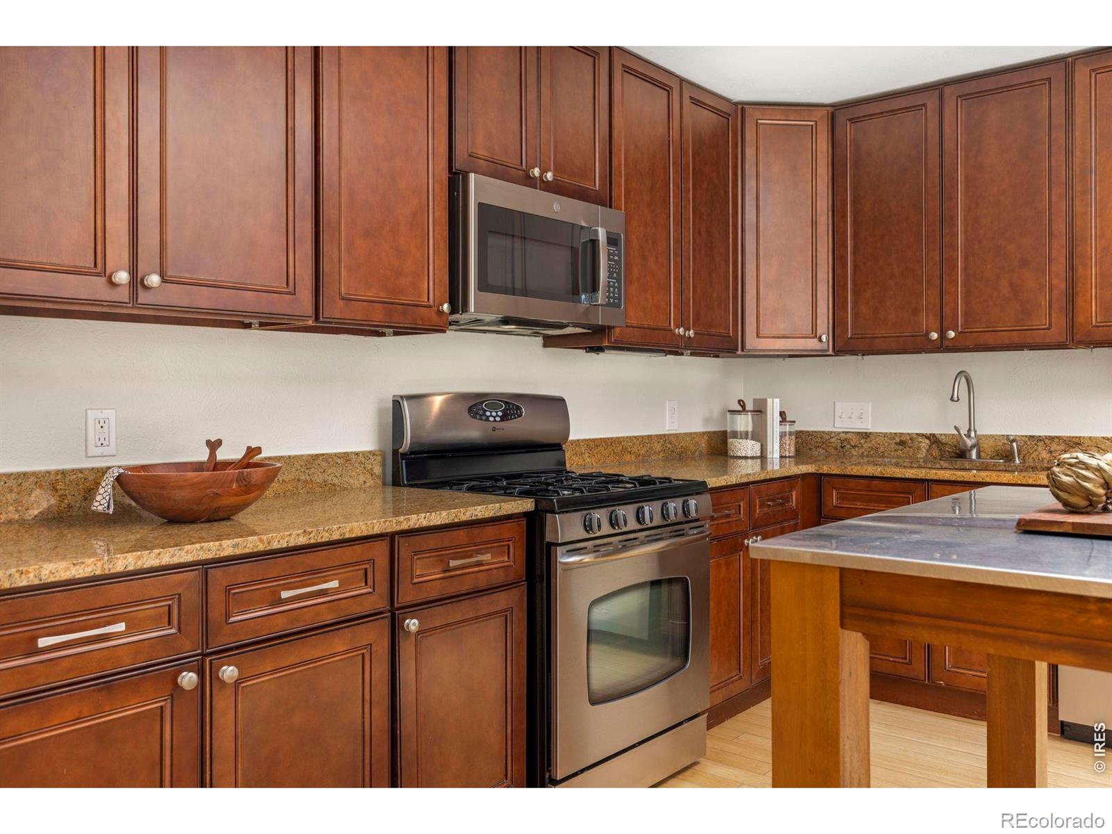 4844 W Moorhead Circle Boulder CO 80305
