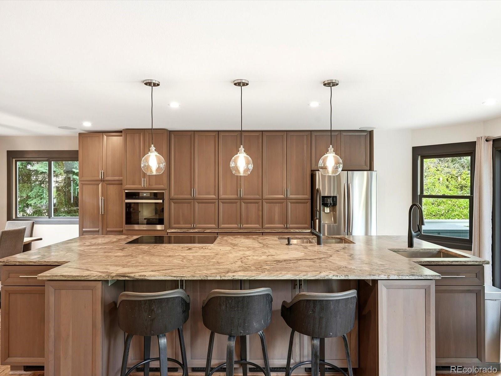 8016 S Vine Way Centennial CO 80122